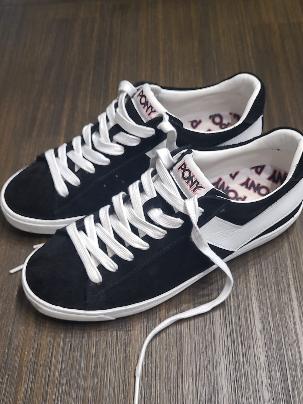 Pony Men’s Low-Top Suede Sneakers in Black and White